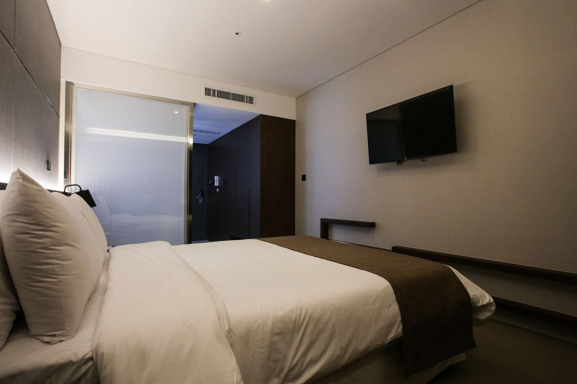 M Stay Hotel Gyeonggi Giheung Yongin Dış mekan fotoğraf